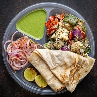 Malai Paneer Tikka Combo (Rumali Roti)