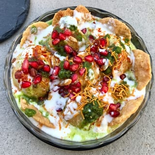 Bhalla Papdi Chaat